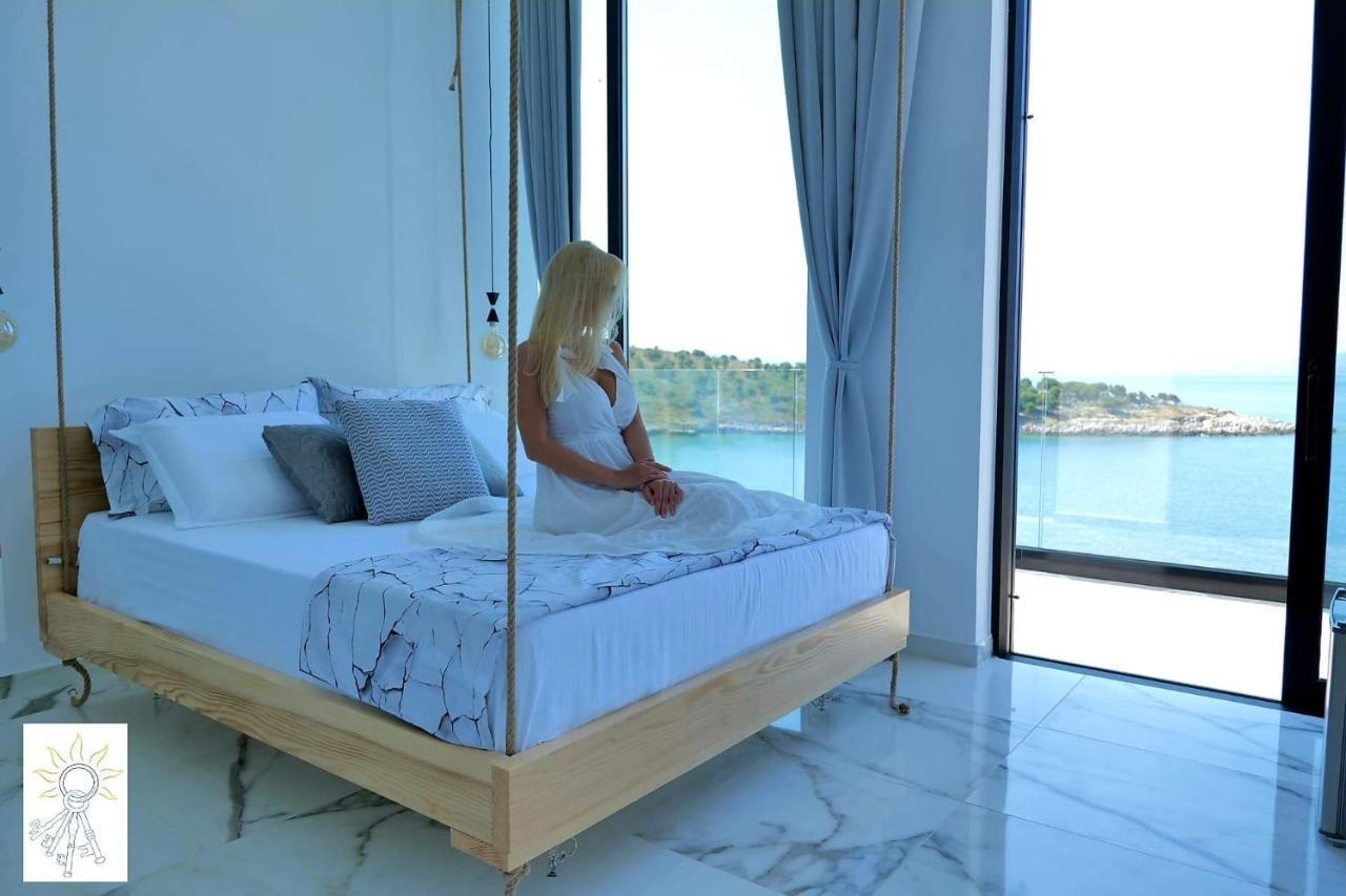 Nili Deluxe Hotell Sarandë Exteriör bild