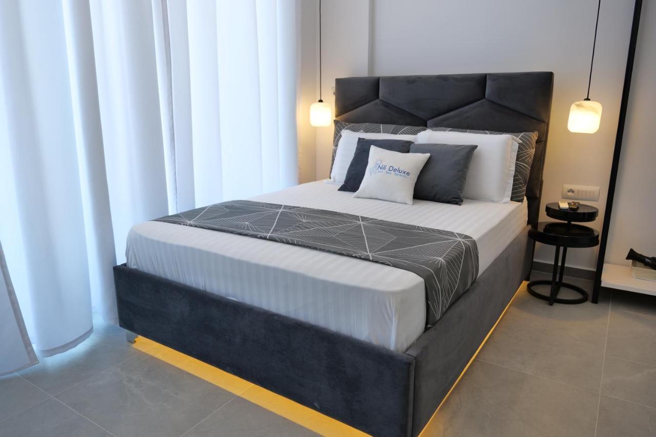 Nili Deluxe Hotell Sarandë Exteriör bild